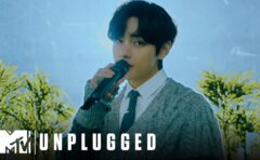 【BTS On Air】『Performs “Blue＆Grey”』2021年2月24日YouTubeに公開された【動画】